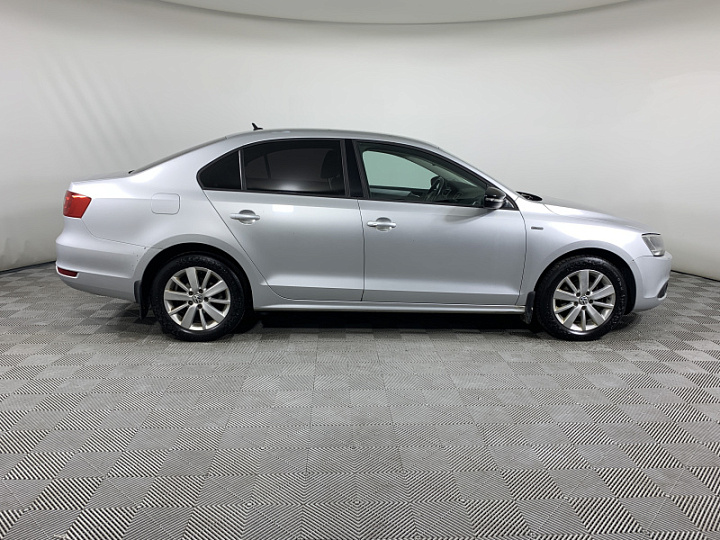 VOLKSWAGEN Jetta 1.4, 2013 года, Робот, Серебристый