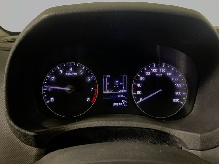 HYUNDAI Creta 1.6, 2018 года, Механика, СЕРЫЙ