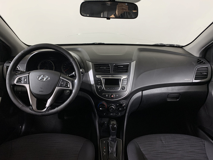 HYUNDAI Solaris 1.6, 2015 года, Автоматическая, ТЕМНО-СЕРЫЙ