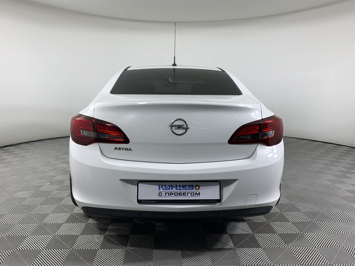 OPEL Astra 1.6, 2014 года, Автоматическая, БЕЛЫЙ