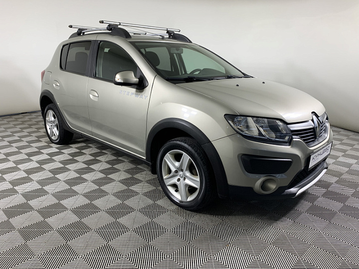 Renault Sandero 1.6, 2016 года, Механика, Бежевый
