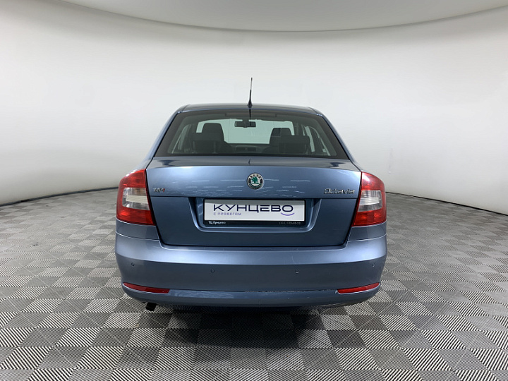 SKODA Octavia 1.6, 2010 года, Автоматическая, Серо-голубой