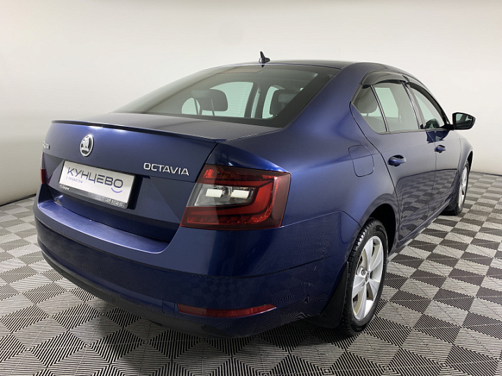 Skoda Octavia 1.8, 2017 года, Робот, ТЕМНО-СИНИЙ