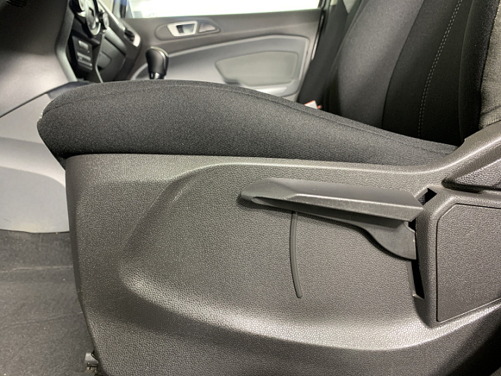 FORD EcoSport 2, 2017 года, Механика, СЕРЫЙ