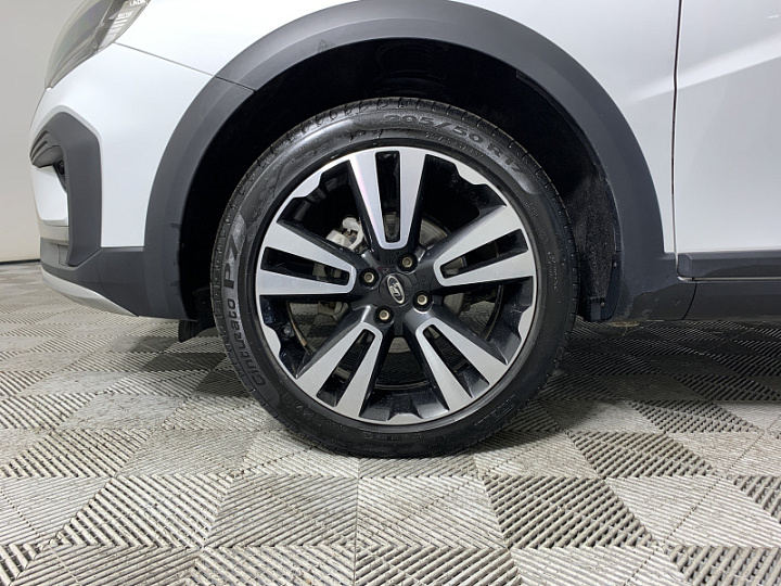 Lada Vesta 1.6, 2023 года, Механика, БЕЛЫЙ