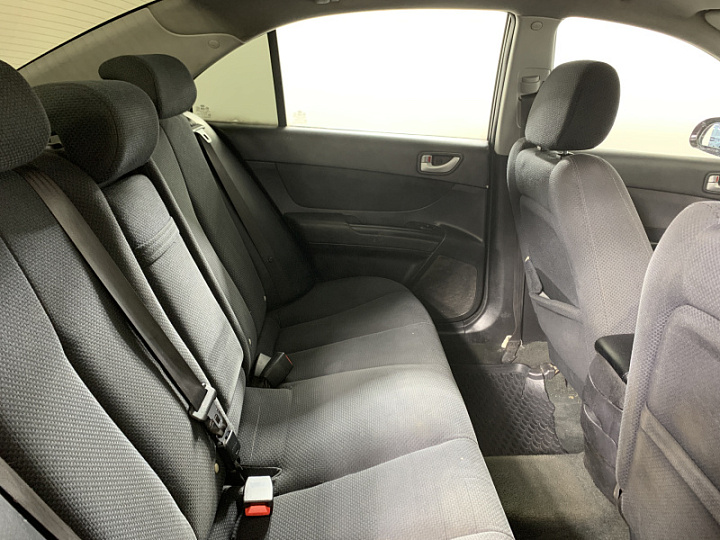 HYUNDAI Sonata 2.4, 2006 года, Автоматическая, Красный гранат