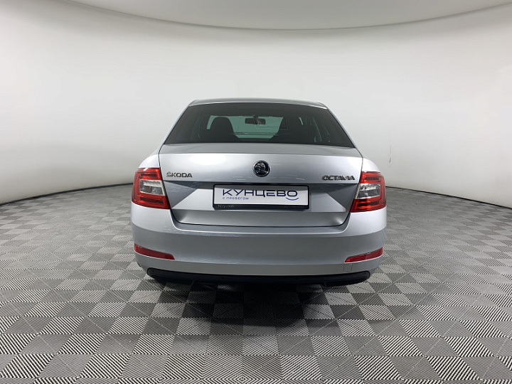 SKODA Octavia 1.4, 2015 года, Робот, Серебристый