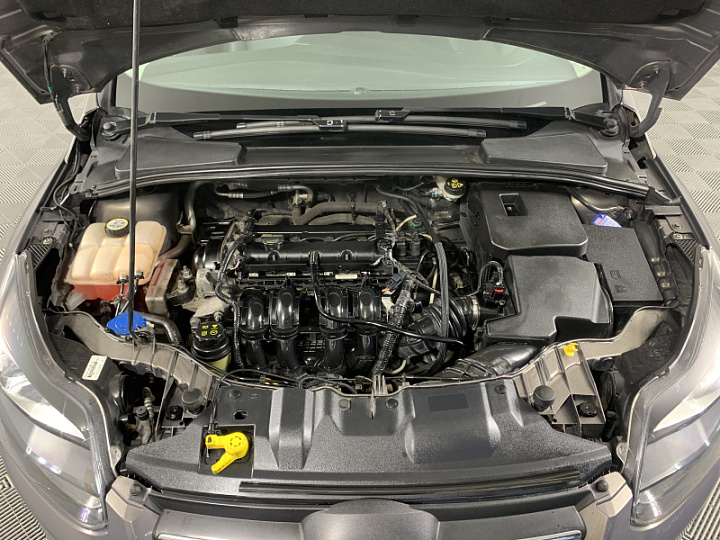 FORD Focus 1.6, 2013 года, Робот, Серо-коричневый