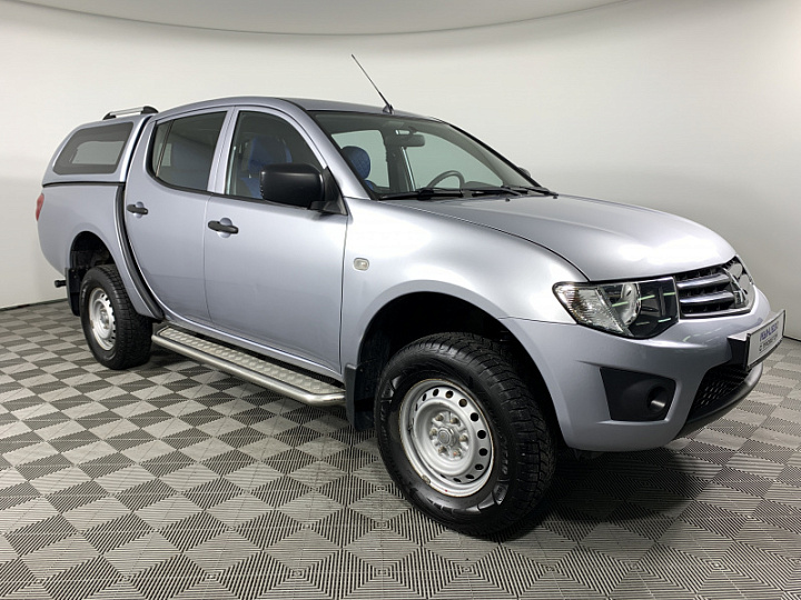 MITSUBISHI L200 2.5, 2010 года, Механика, СЕРЫЙ