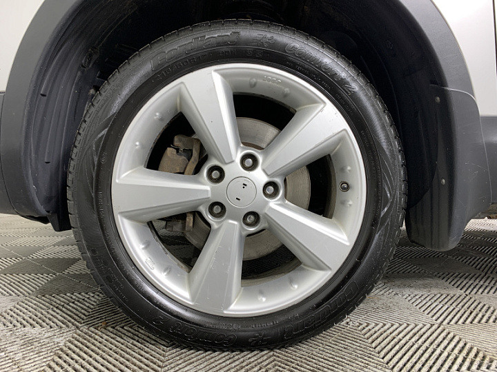NISSAN Qashqai 1.6, 2008 года, Механика, Серебристый