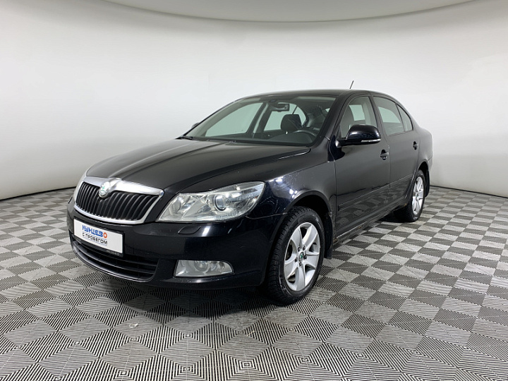 SKODA Octavia 1.8, 2012 года, Автоматическая, ЧЕРНЫЙ