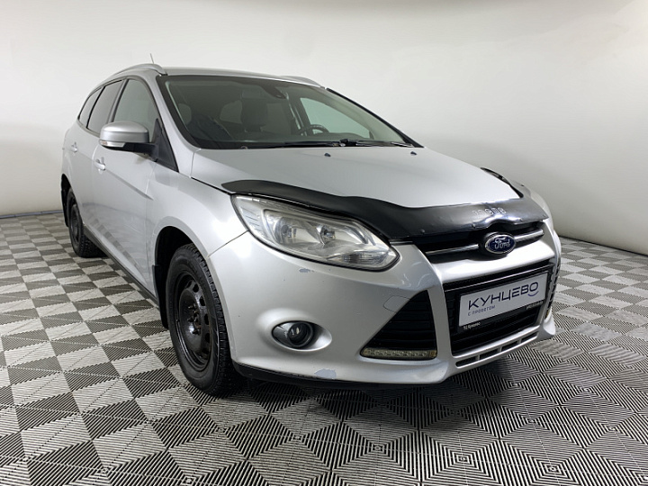 FORD Focus 1.6, 2014 года, Механика, Серебристый