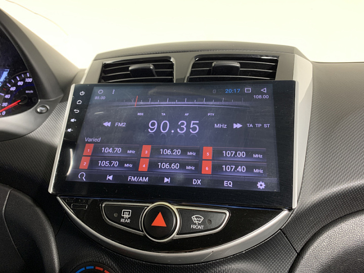 HYUNDAI Solaris 1.6, 2011 года, Механика, ФИОЛЕТОВЫЙ