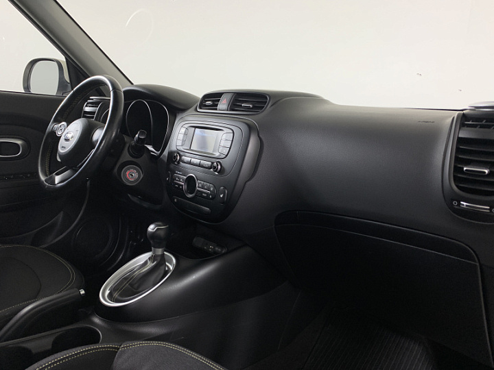 KIA Soul 1.6, 2015 года, Автоматическая, БЕЖЕВЫЙ
