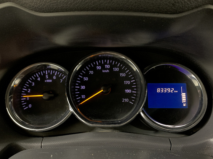 RENAULT Duster 1.6, 2015 года, Механика, ЧЕРНЫЙ