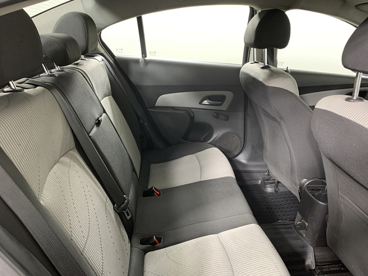 CHEVROLET Cruze 1.6, 2012 года, Механика, Серебристый металлик