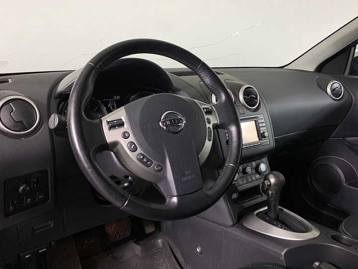 NISSAN Qashqai 1.6, 2012 года, Вариатор, Серебристый