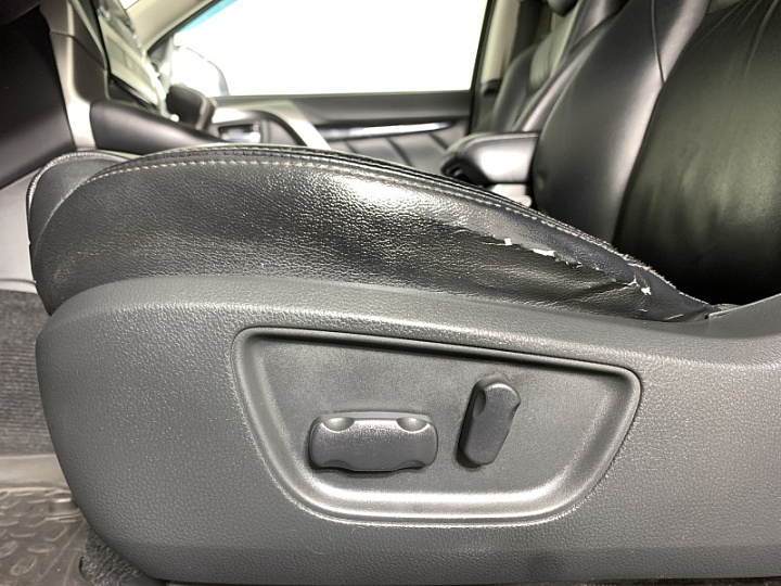 MITSUBISHI Pajero Sport 2.4, 2018 года, Автоматическая, СЕРЫЙ