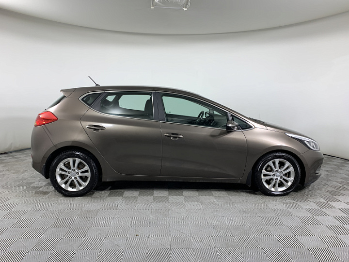 KIA Ceed 1.6, 2013 года, Автоматическая, КОРИЧНЕВЫЙ