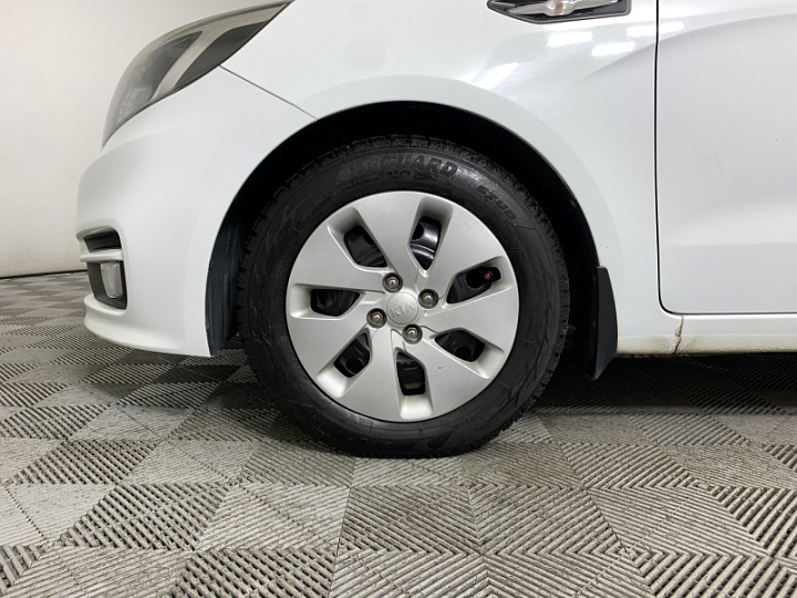 KIA Rio 1.4, 2015 года, Механика, БЕЛЫЙ