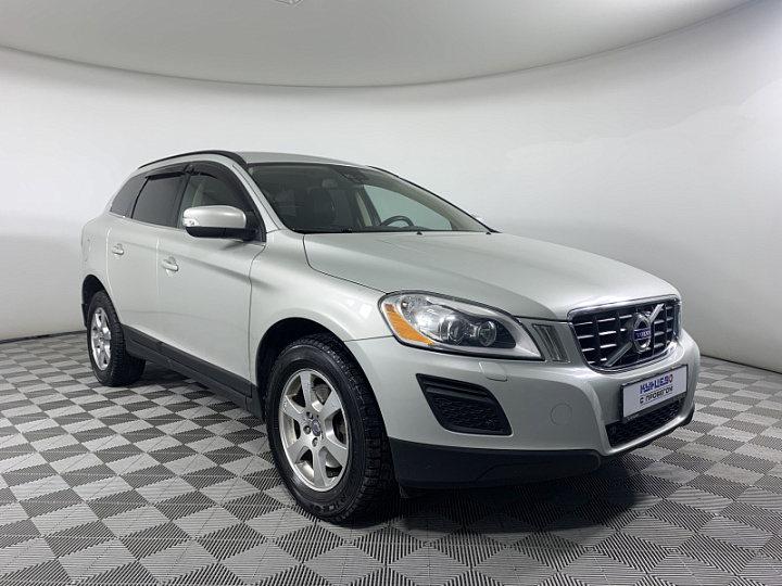 VOLVO XC60 2, 2010 года, Робот, Серебристо-желтый