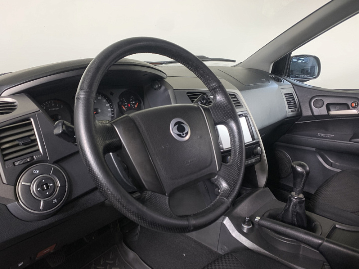 SsangYong Kyron 2, 2013 года, Механика, Черный