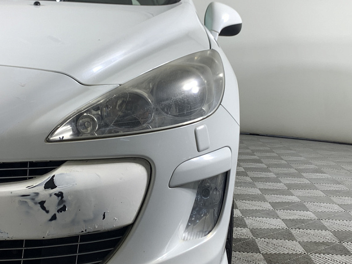 Peugeot 308 1.6, 2008 года, Автоматическая, Белый