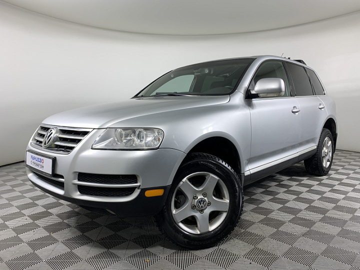 VOLKSWAGEN Touareg 3.2, 2004 года, Автоматическая, Серебристый