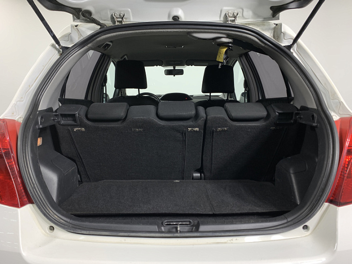 TOYOTA Yaris 1.3, 2008 года, Робот, БЕЛЫЙ
