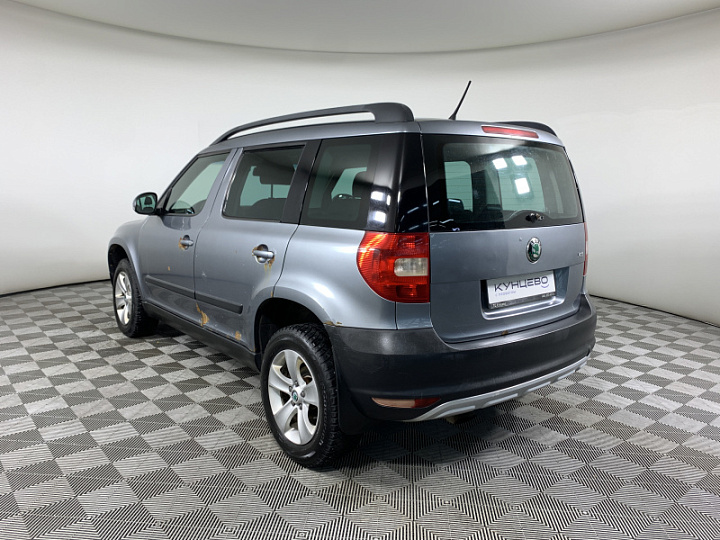 SKODA Yeti 1.2, 2012 года, Робот, СЕРЫЙ