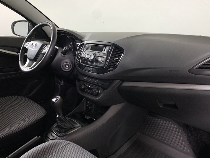 Lada Vesta 1.8, 2020 года, Механика, СЕРЫЙ