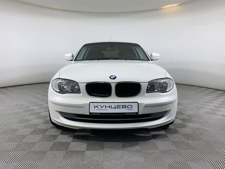 BMW 1 серии 2, 2010 года, Автоматическая, БЕЛЫЙ