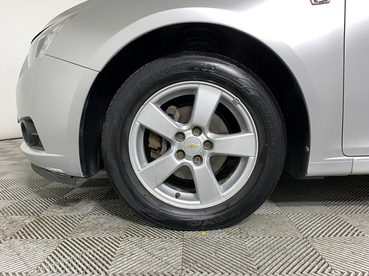CHEVROLET Cruze 1.6, 2011 года, Автоматическая, Серебристый металлик