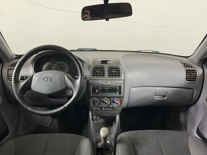 HYUNDAI Accent 1.5, 2007 года, Механика, КРАСНЫЙ