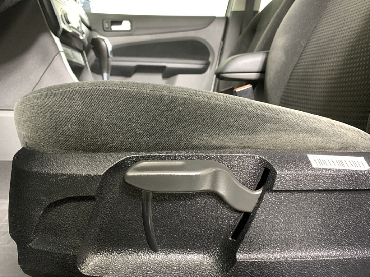 FORD Focus 1.6, 2007 года, Автоматическая, Серебристый