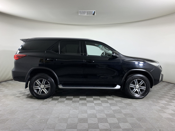 Toyota Fortuner 2.8, 2019 года, Автоматическая, Черный