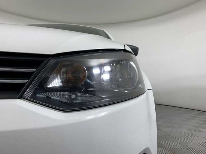 VOLKSWAGEN Polo 1.6, 2015 года, Механика, БЕЛЫЙ