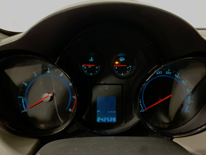 CHEVROLET Cruze 1.6, 2012 года, Механика, Черный металлик