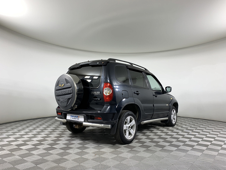 CHEVROLET Niva 1.7, 2017 года, Механика, Черно-синий