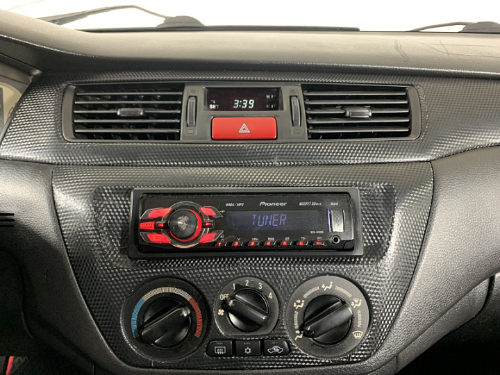 MITSUBISHI Lancer 1.6, 2005 года, Автоматическая, КРАСНЫЙ