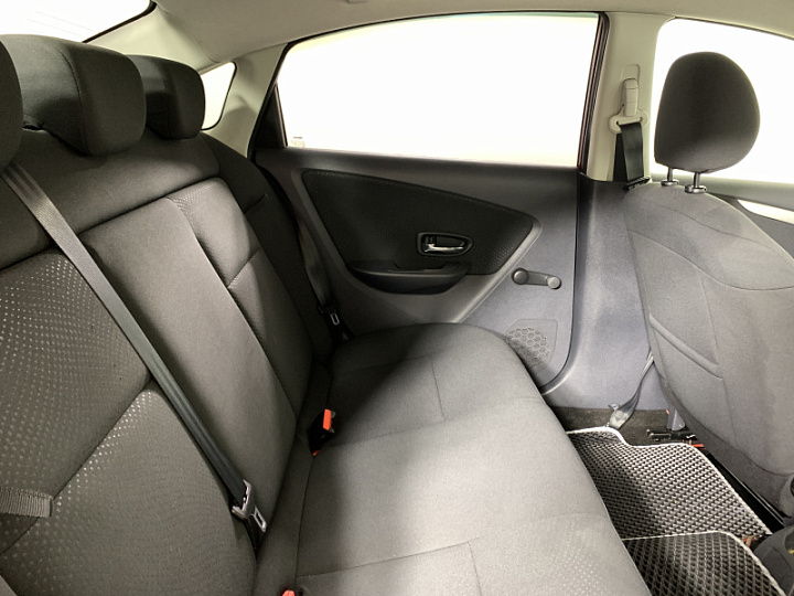 NISSAN Almera 1.6, 2015 года, Автоматическая, КРАСНЫЙ