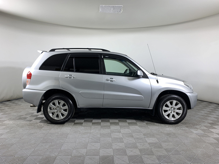 TOYOTA RAV4 2, 2002 года, Автоматическая, Серебристый