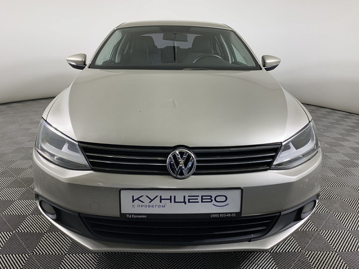 VOLKSWAGEN Jetta 1.6, 2012 года, Механика, Серебристо-желтый