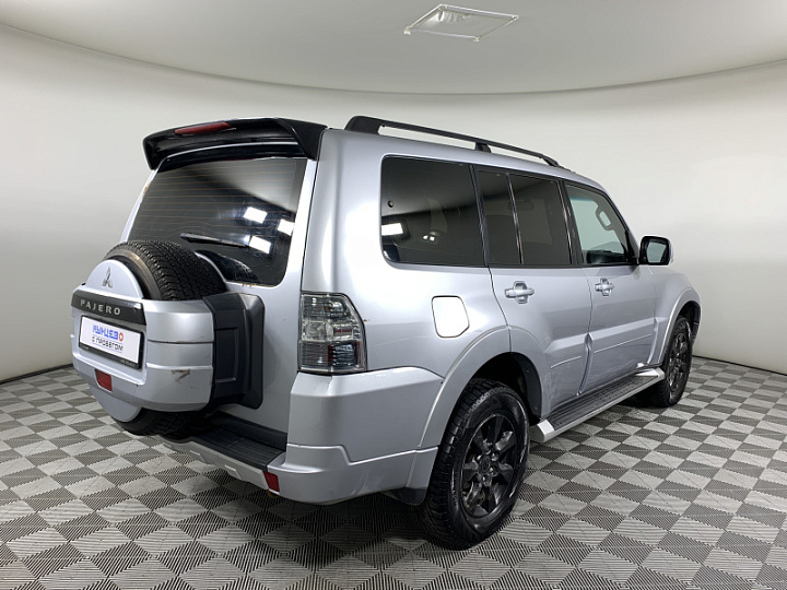 MITSUBISHI Pajero 3, 2011 года, Автоматическая, Серебристый