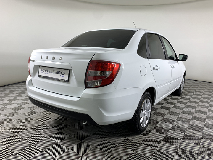 Lada Granta 1.6, 2024 года, Механика, БЕЛЫЙ