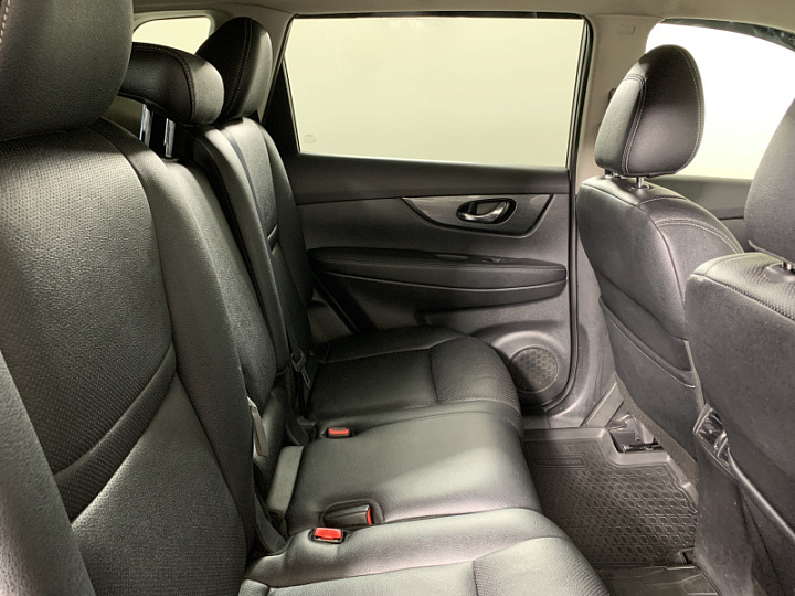 NISSAN X-Trail 2, 2017 года, Вариатор, Серебристый