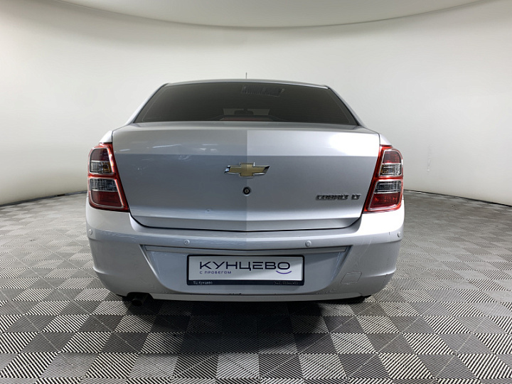 CHEVROLET Cobalt 1.5, 2013 года, Механика, Серебристый