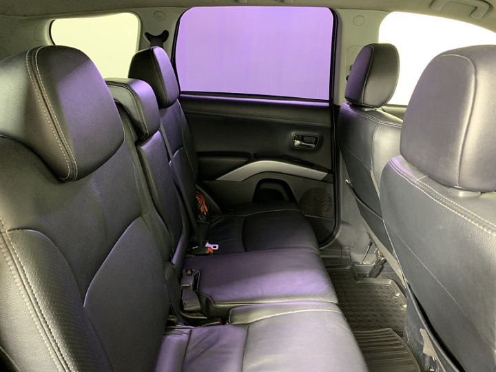MITSUBISHI Outlander 2.4, 2012 года, Вариатор, ЧЕРНЫЙ