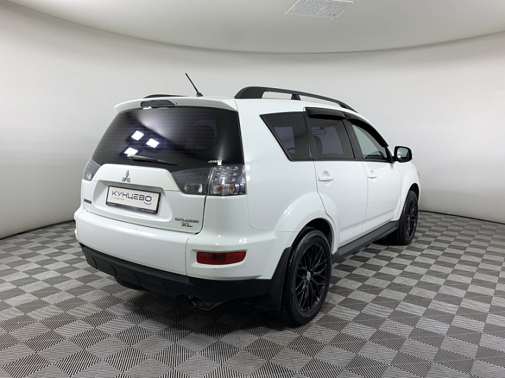MITSUBISHI Outlander 2, 2011 года, Вариатор, БЕЛЫЙ