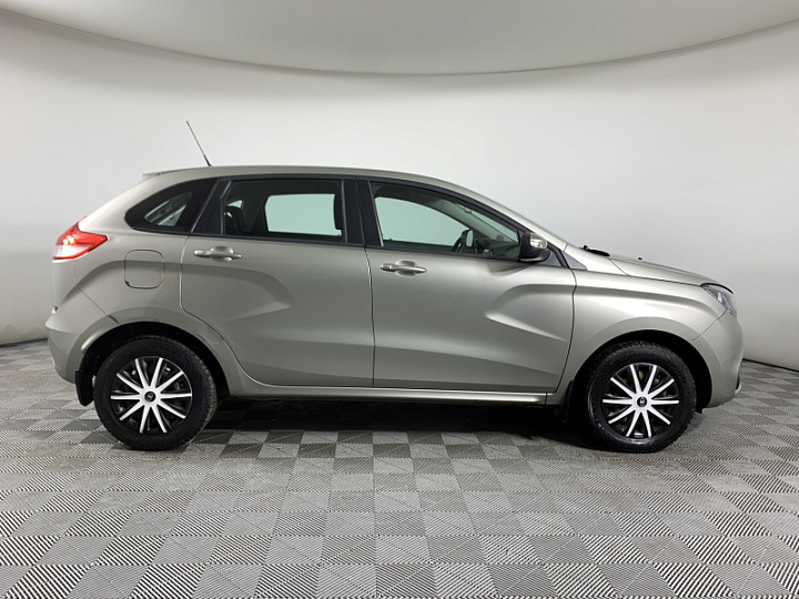Lada XRAY 1.8, 2017 года, Робот, Серо-бежевый